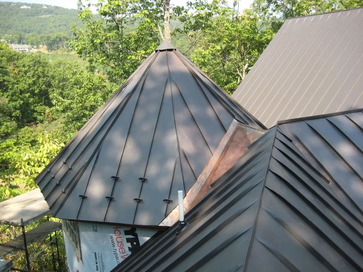 Professional Roof Tarp Installation by Craftsman Roofing in Merriam
